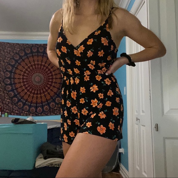 Divided Pants - Flower Romper